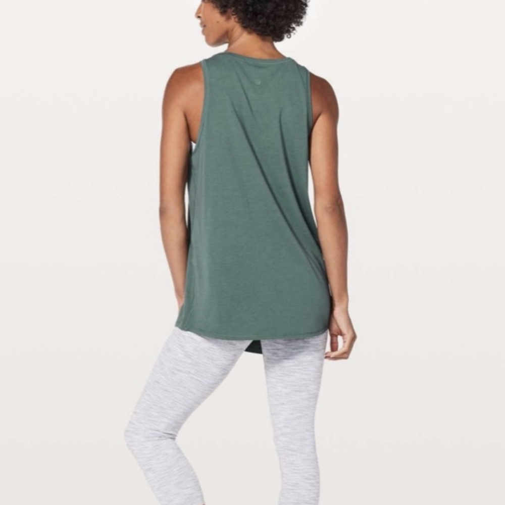 Lululemon Knot A Problem Tank Graphite Green - Picture 2 of 9